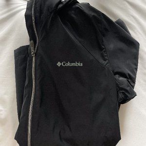 Women's Columbia Hooded Packable Rain Jacket/Windbreaker